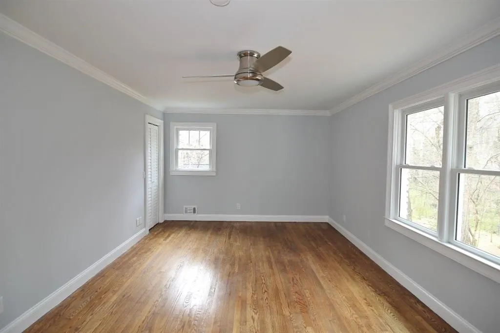 150 N Mill Road, Sandy Springs, Georgia 30328, 4 Bedrooms Bedrooms, ,3 BathroomsBathrooms,Residential,Sold,150 N Mill Road,5977954