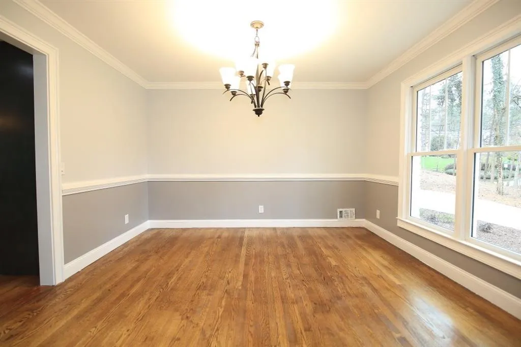 150 N Mill Road, Sandy Springs, Georgia 30328, 4 Bedrooms Bedrooms, ,3 BathroomsBathrooms,Residential,Sold,150 N Mill Road,5977954