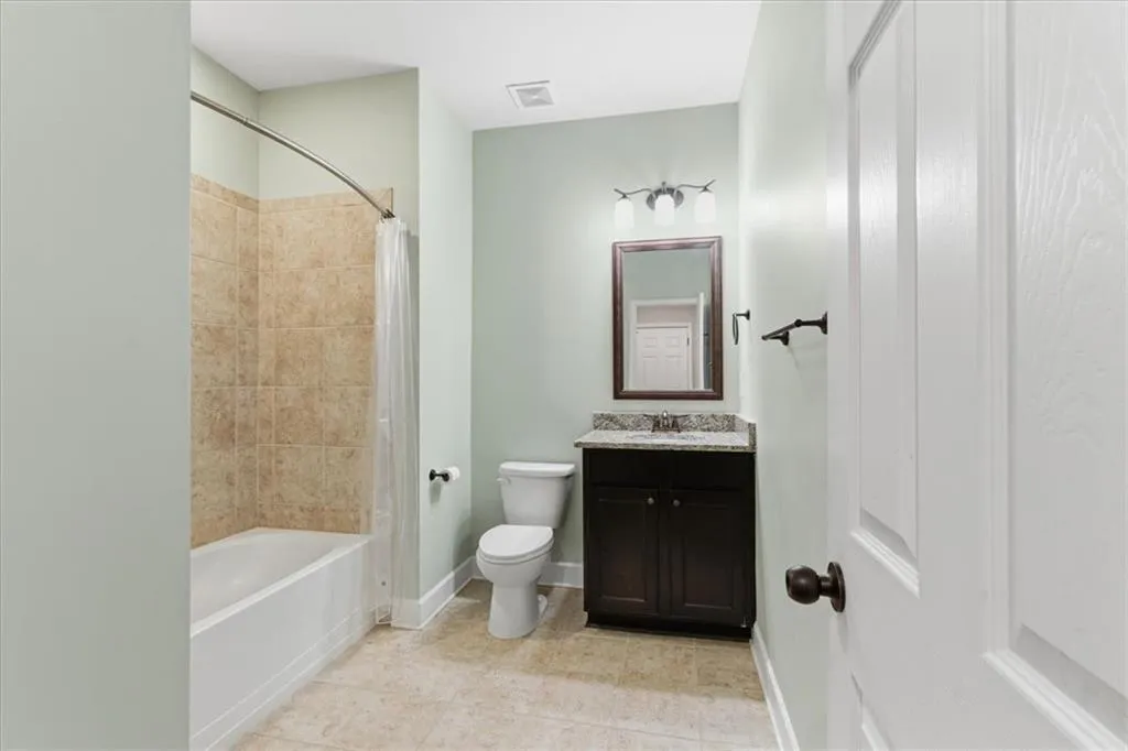 2545 Sibley Drive Ne, Atlanta, Georgia 30324, 3 Bedrooms Bedrooms, 0 ,3 BathroomsBathrooms,Residential,For Sale,2545 Sibley Drive Ne,7705902