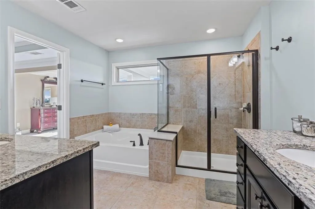2545 Sibley Drive Ne, Atlanta, Georgia 30324, 3 Bedrooms Bedrooms, 0 ,3 BathroomsBathrooms,Residential,For Sale,2545 Sibley Drive Ne,7705902