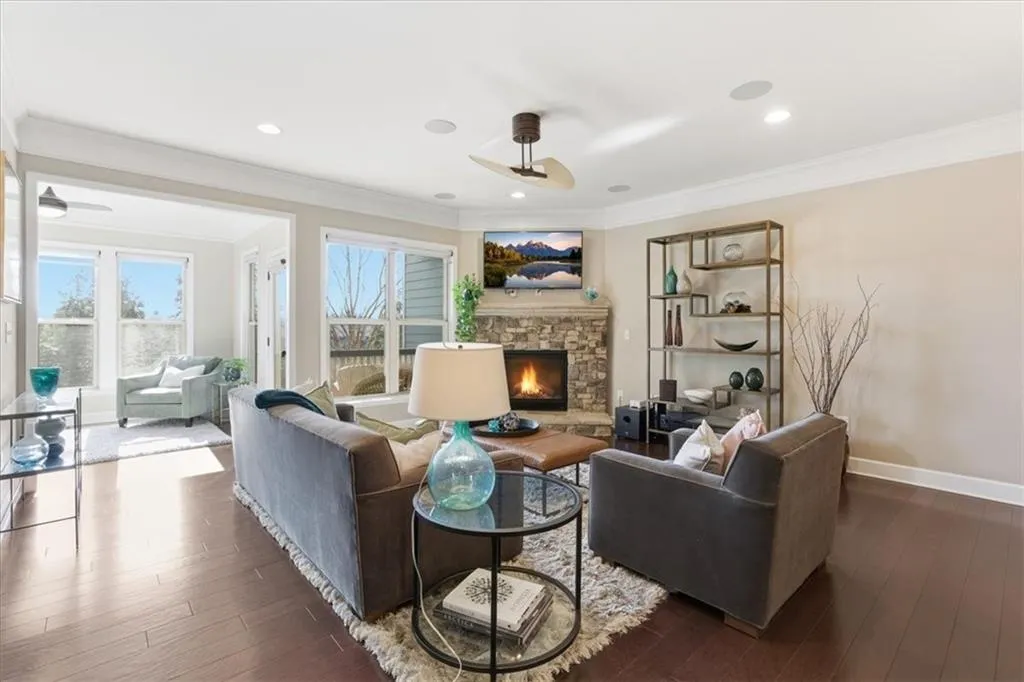 2545 Sibley Drive Ne, Atlanta, Georgia 30324, 3 Bedrooms Bedrooms, 0 ,3 BathroomsBathrooms,Residential,For Sale,2545 Sibley Drive Ne,7705902