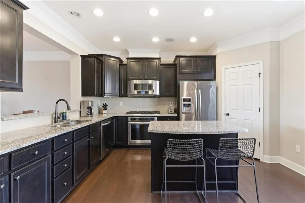 2545 Sibley Drive Ne, Atlanta, Georgia 30324, 3 Bedrooms Bedrooms, 0 ,3 BathroomsBathrooms,Residential,For Sale,2545 Sibley Drive Ne,7705902