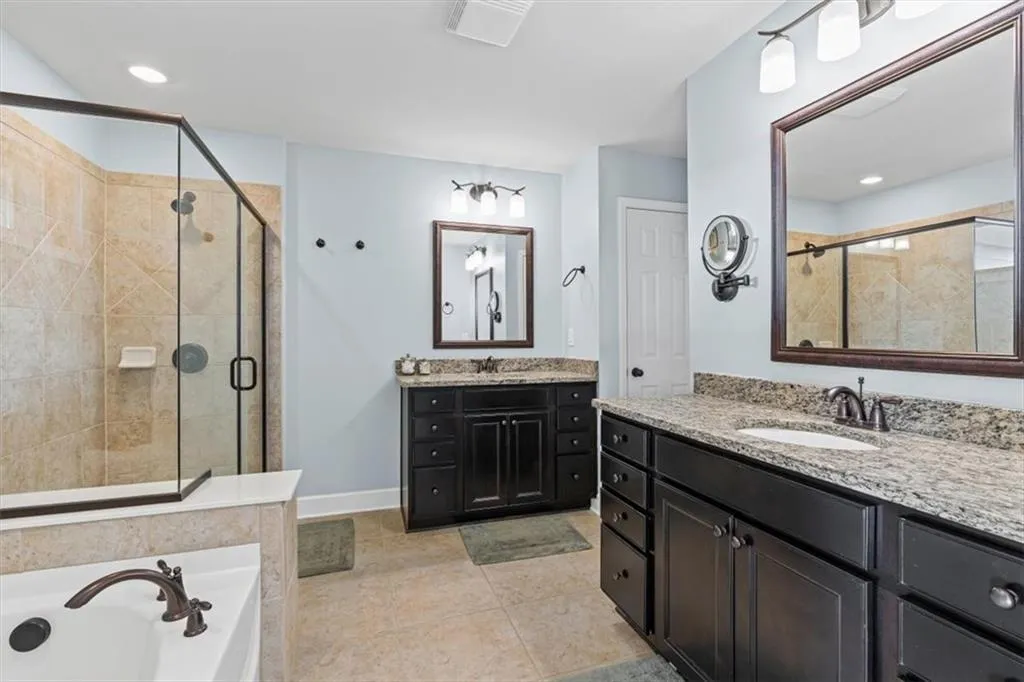 2545 Sibley Drive Ne, Atlanta, Georgia 30324, 3 Bedrooms Bedrooms, 0 ,3 BathroomsBathrooms,Residential,For Sale,2545 Sibley Drive Ne,7705902