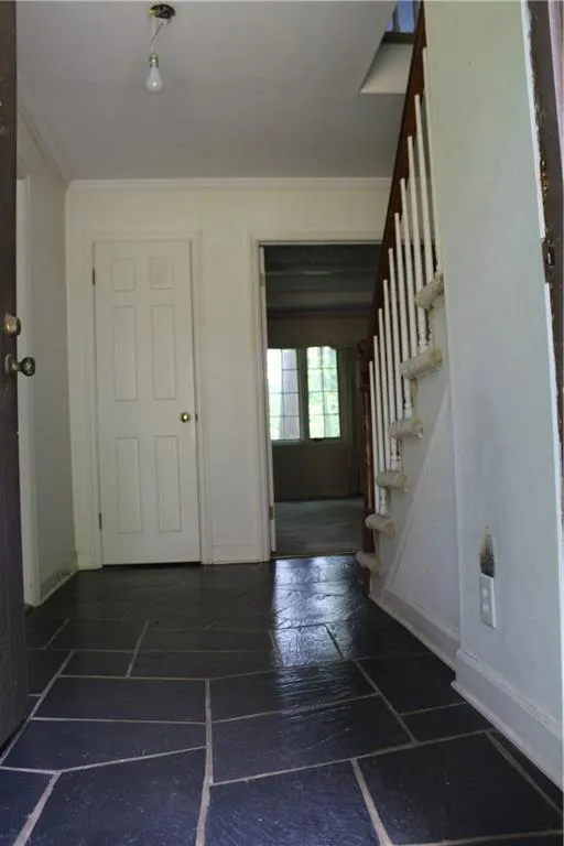 34 River Park Drive, Sandy Springs, Georgia 30328, 5 Bedrooms Bedrooms, ,3 BathroomsBathrooms,Residential,Sold,34 River Park Drive,5682745