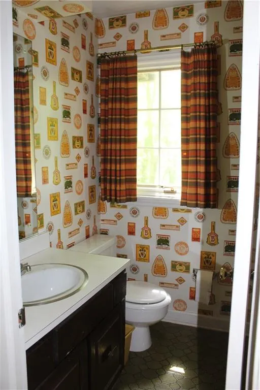 34 River Park Drive, Sandy Springs, Georgia 30328, 5 Bedrooms Bedrooms, ,3 BathroomsBathrooms,Residential,Sold,34 River Park Drive,5682745