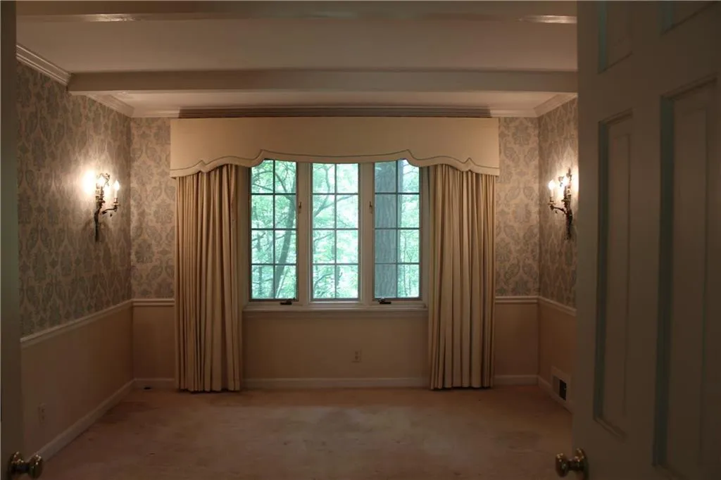 34 River Park Drive, Sandy Springs, Georgia 30328, 5 Bedrooms Bedrooms, ,3 BathroomsBathrooms,Residential,Sold,34 River Park Drive,5682745