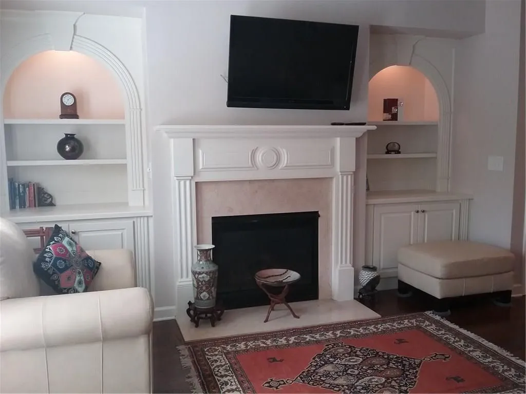 7215 Highland Bluff, Sandy Springs, Georgia 30328, 3 Bedrooms Bedrooms, ,3 BathroomsBathrooms,Residential,Sold,7215 Highland Bluff,5832121