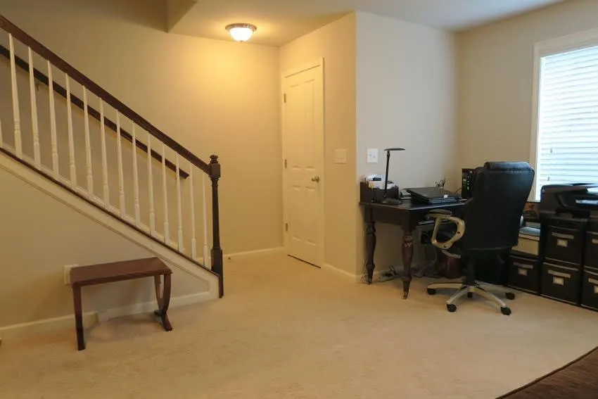 7215 Highland Bluff, Sandy Springs, Georgia 30328, 3 Bedrooms Bedrooms, ,3 BathroomsBathrooms,Residential,Sold,7215 Highland Bluff,5832121