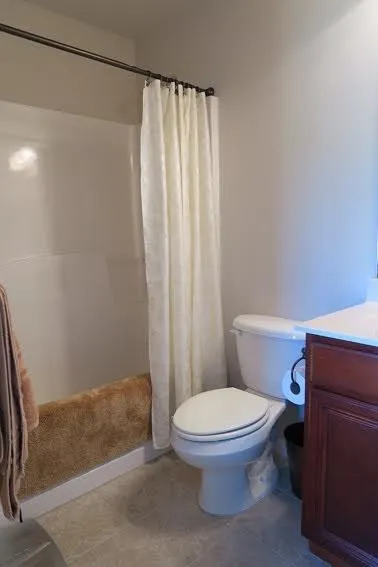 7215 Highland Bluff, Sandy Springs, Georgia 30328, 3 Bedrooms Bedrooms, ,3 BathroomsBathrooms,Residential,Sold,7215 Highland Bluff,5832121