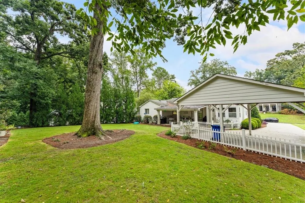 2838 N Thompson Road Ne, Atlanta, Georgia 30319, 3 Bedrooms Bedrooms, 0 ,2 BathroomsBathrooms,Residential,For Sale,2838 N Thompson Road Ne,7849968