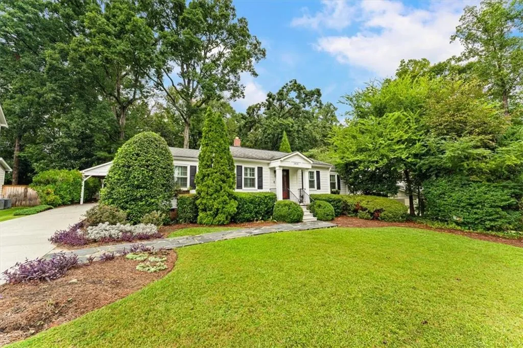 2838 N Thompson Road Ne, Atlanta, Georgia 30319, 3 Bedrooms Bedrooms, 0 ,2 BathroomsBathrooms,Residential,For Sale,2838 N Thompson Road Ne,7849968