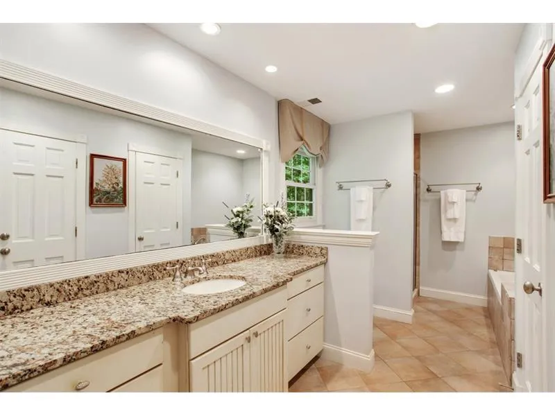 200 Old College Way, Sandy Springs, Georgia 30328, 5 Bedrooms Bedrooms, ,3 BathroomsBathrooms,Residential,Sold,200 Old College Way,5868261
