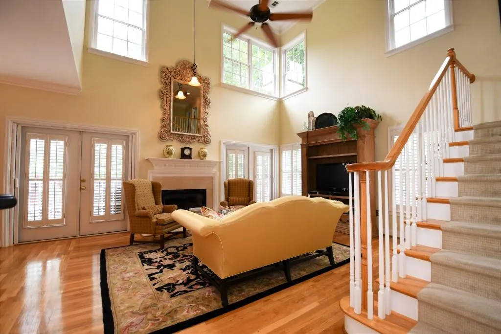 117 Brickstone Drive, Sandy Springs, Georgia 30339, 4 Bedrooms Bedrooms, ,3 BathroomsBathrooms,Residential,Sold,117 Brickstone Drive,5902351