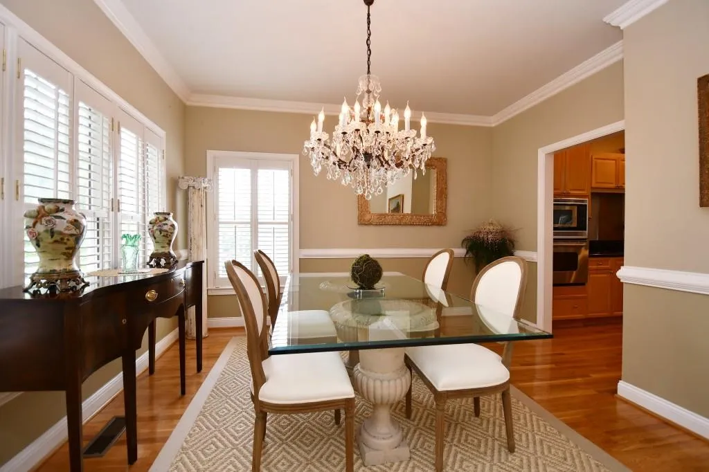 117 Brickstone Drive, Sandy Springs, Georgia 30339, 4 Bedrooms Bedrooms, ,3 BathroomsBathrooms,Residential,Sold,117 Brickstone Drive,5902351