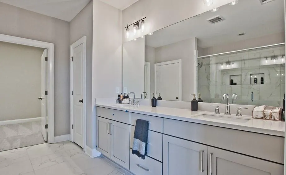 6801 Crescendo Court Unit 244, Sandy Springs, Georgia 30328, 3 Bedrooms Bedrooms, ,4 BathroomsBathrooms,Residential,Sold,6801 Crescendo Court Unit 244,6674474