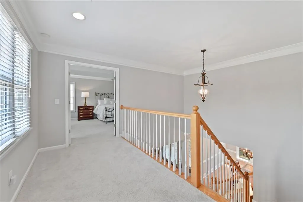 730 Hunting View Point, Atlanta, Georgia 30328, 4 Bedrooms Bedrooms, ,3 BathroomsBathrooms,Residential,Sold,730 Hunting View Point,6900036