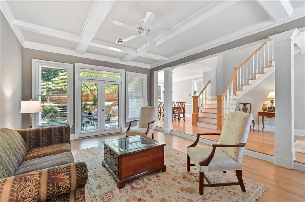 730 Hunting View Point, Atlanta, Georgia 30328, 4 Bedrooms Bedrooms, ,3 BathroomsBathrooms,Residential,Sold,730 Hunting View Point,6900036