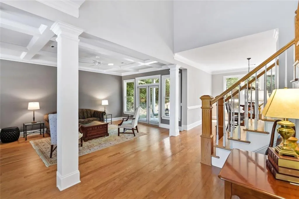 730 Hunting View Point, Atlanta, Georgia 30328, 4 Bedrooms Bedrooms, ,3 BathroomsBathrooms,Residential,Sold,730 Hunting View Point,6900036