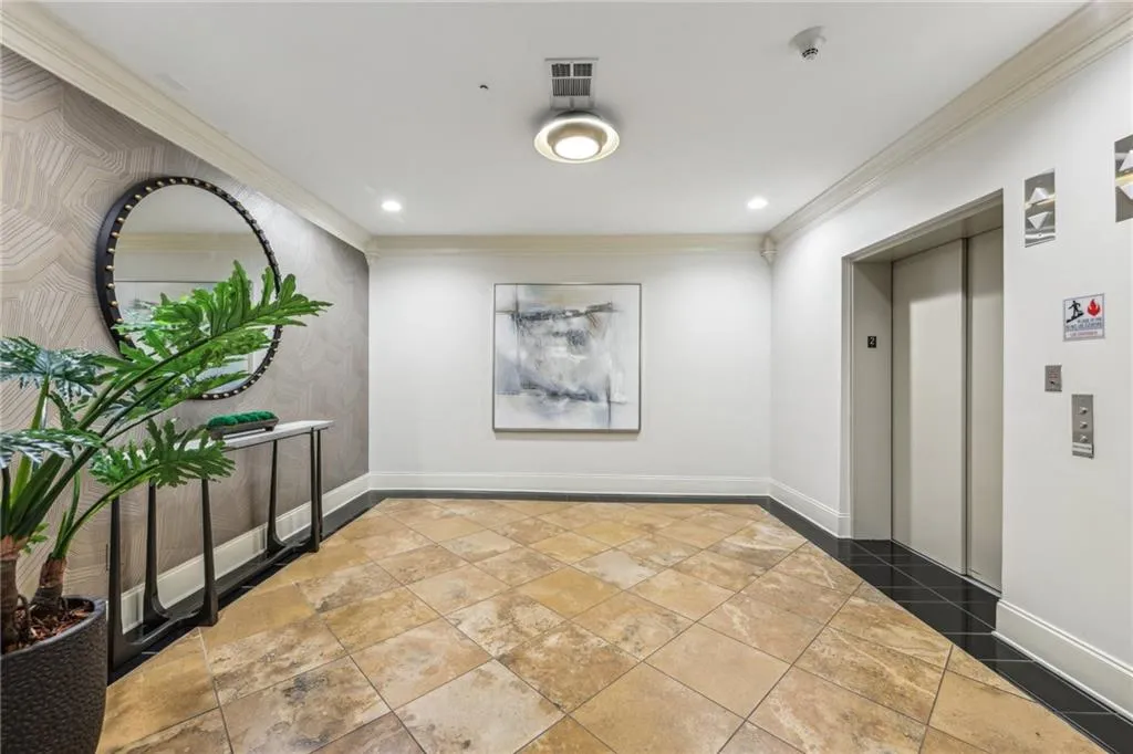 3280 Stillhouse Lane Se Unit 212, Atlanta, Georgia 30339, 3 Bedrooms Bedrooms, ,3 BathroomsBathrooms,Residential,For Sale,3280 Stillhouse Lane Se Unit 212,7585356