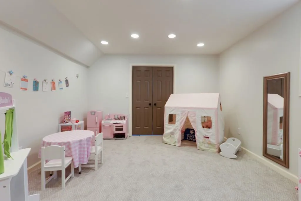 4750 Brinkley Lane, Atlanta, Georgia 30342, 3 Bedrooms Bedrooms, ,2 BathroomsBathrooms,Residential,Sold,4750 Brinkley Lane,6593093