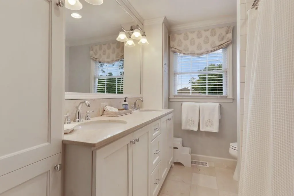 4750 Brinkley Lane, Atlanta, Georgia 30342, 3 Bedrooms Bedrooms, ,2 BathroomsBathrooms,Residential,Sold,4750 Brinkley Lane,6593093