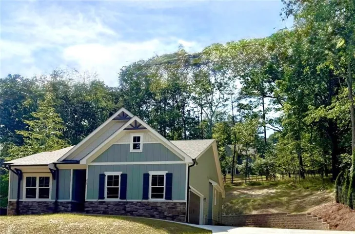 Move In Ready Ranch Home!!!