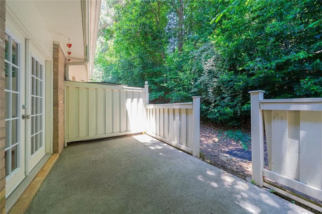 6900 Roswell Road Ne Unit I 4, Atlanta, Georgia 30328, 2 Bedrooms Bedrooms, ,2 BathroomsBathrooms,Residential,Sold,6900 Roswell Road Ne Unit I 4,6905773