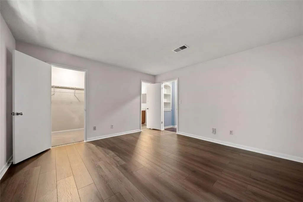 6900 Roswell Road Ne Unit I 4, Atlanta, Georgia 30328, 2 Bedrooms Bedrooms, ,2 BathroomsBathrooms,Residential,Sold,6900 Roswell Road Ne Unit I 4,6905773