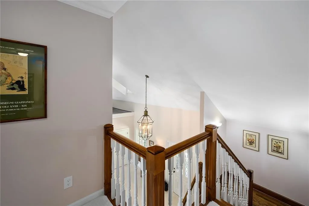 9669 Huntcliff Trace, Sandy Springs, Georgia 30350, 6 Bedrooms Bedrooms, ,4 BathroomsBathrooms,Residential,Sold,9669 Huntcliff Trace,6883425