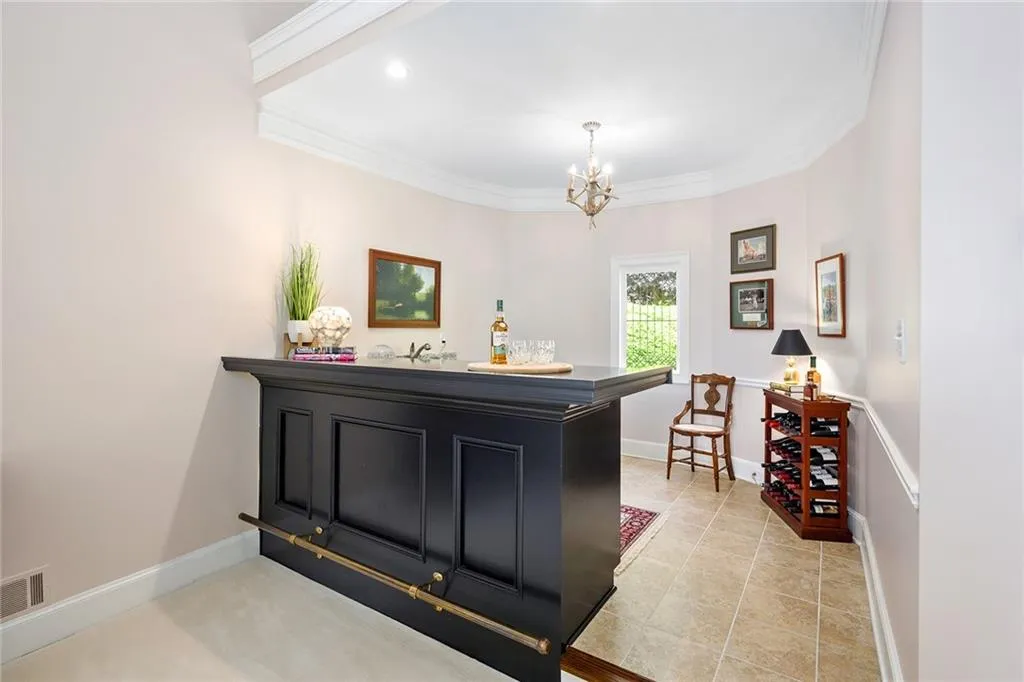 9669 Huntcliff Trace, Sandy Springs, Georgia 30350, 6 Bedrooms Bedrooms, ,4 BathroomsBathrooms,Residential,Sold,9669 Huntcliff Trace,6883425