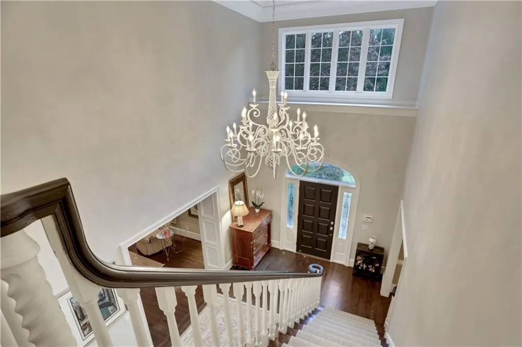 840 Powers Lake Drive, Sandy Springs, Georgia 30327, 6 Bedrooms Bedrooms, ,4 BathroomsBathrooms,Residential,Sold,840 Powers Lake Drive,6967329