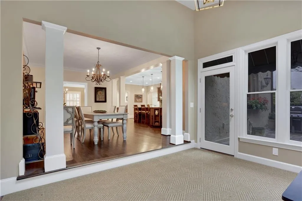 840 Powers Lake Drive, Sandy Springs, Georgia 30327, 6 Bedrooms Bedrooms, ,4 BathroomsBathrooms,Residential,Sold,840 Powers Lake Drive,6967329