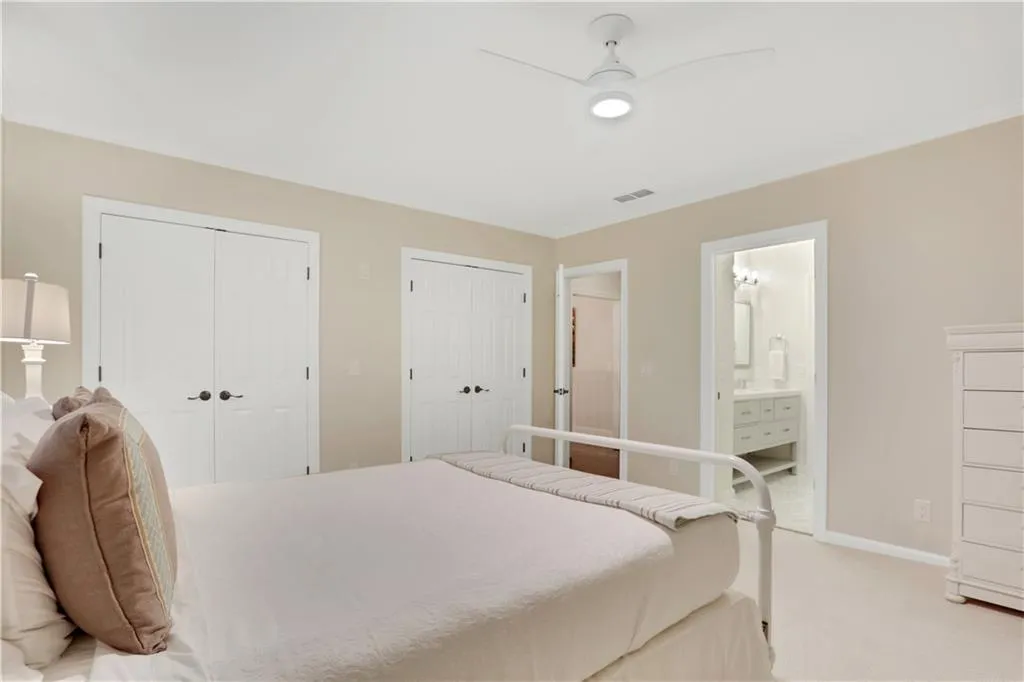 840 Powers Lake Drive, Sandy Springs, Georgia 30327, 6 Bedrooms Bedrooms, ,4 BathroomsBathrooms,Residential,Sold,840 Powers Lake Drive,6967329