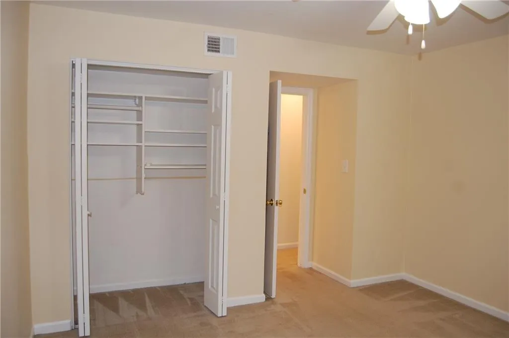 1303 Brighton Point, Sandy Springs, Georgia 30328, 3 Bedrooms Bedrooms, ,2 BathroomsBathrooms,Residential,Sold,1303 Brighton Point,6068670