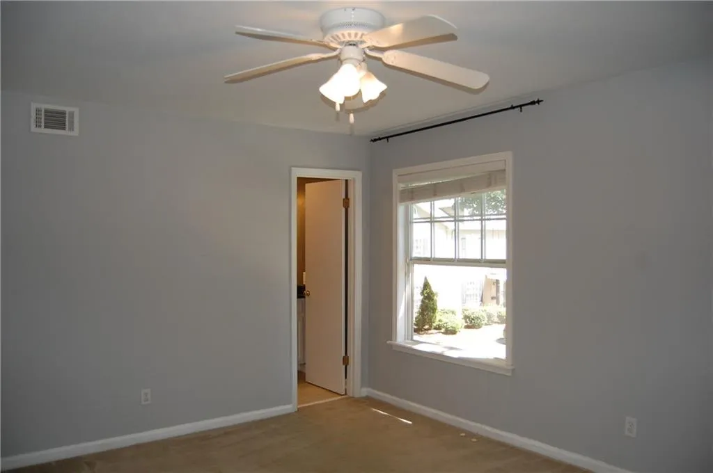 1303 Brighton Point, Sandy Springs, Georgia 30328, 3 Bedrooms Bedrooms, ,2 BathroomsBathrooms,Residential,Sold,1303 Brighton Point,6068670