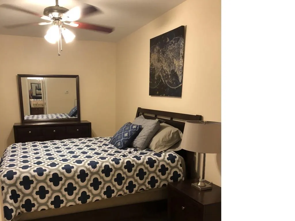 6980 Roswell Road Unit B11, Atlanta, Georgia 30328, 1 Bedroom Bedrooms, ,1 BathroomBathrooms,Residential,Sold,6980 Roswell Road Unit B11,6020954