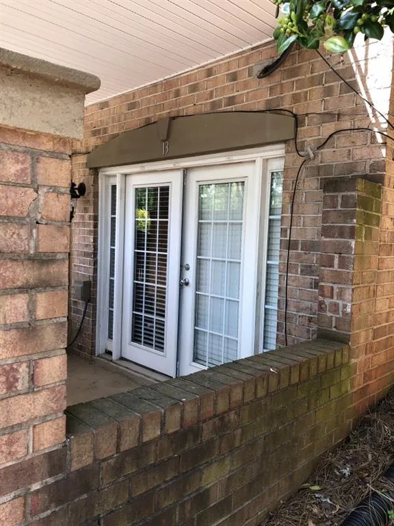 6980 Roswell Road Unit B11, Atlanta, Georgia 30328, 1 Bedroom Bedrooms, ,1 BathroomBathrooms,Residential,Sold,6980 Roswell Road Unit B11,6020954