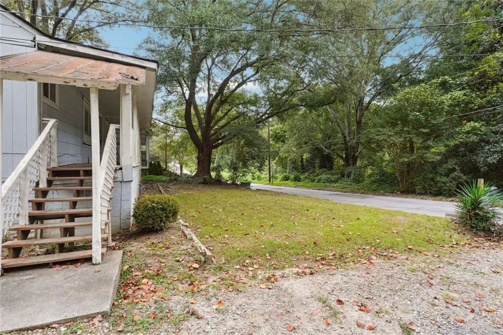 784 Commercial Avenue Nw, Atlanta, Georgia 30318, 3 Bedrooms Bedrooms, ,2 BathroomsBathrooms,Residential,For Sale,784 Commercial Avenue Nw,7658770