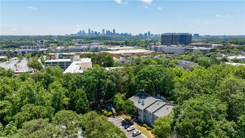 303 Summit North Drive Ne, Atlanta, Georgia 30324, 1 Bedroom Bedrooms, 0 ,1 BathroomBathrooms,Residential,For Sale,303 Summit North Drive Ne,7738536