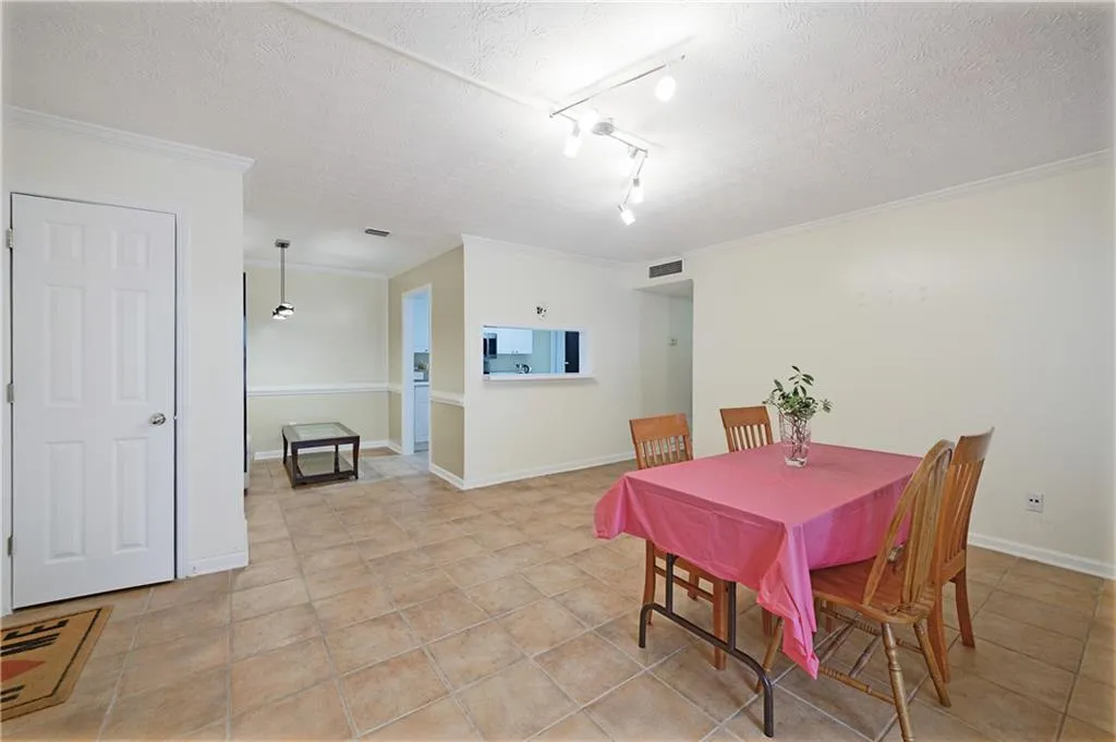 303 Summit North Drive Ne, Atlanta, Georgia 30324, 1 Bedroom Bedrooms, 0 ,1 BathroomBathrooms,Residential,For Sale,303 Summit North Drive Ne,7738536