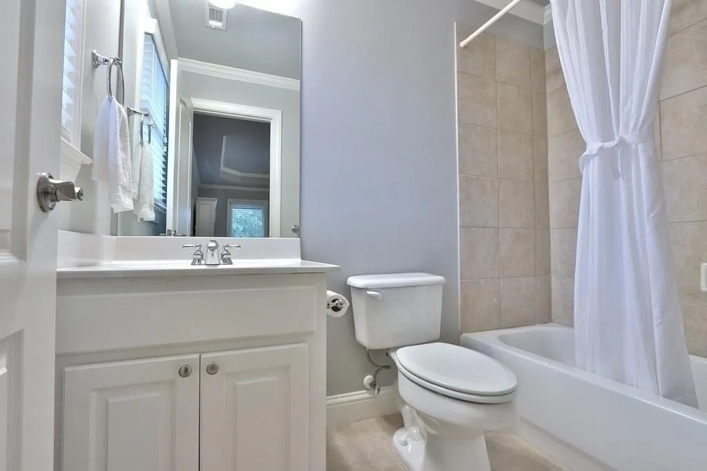 808 Stratford Court, Sandy Springs, Georgia 30350, 6 Bedrooms Bedrooms, ,6 BathroomsBathrooms,Residential,Sold,808 Stratford Court,6551437