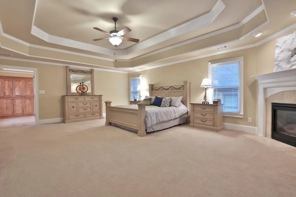 808 Stratford Court, Sandy Springs, Georgia 30350, 6 Bedrooms Bedrooms, ,6 BathroomsBathrooms,Residential,Sold,808 Stratford Court,6551437