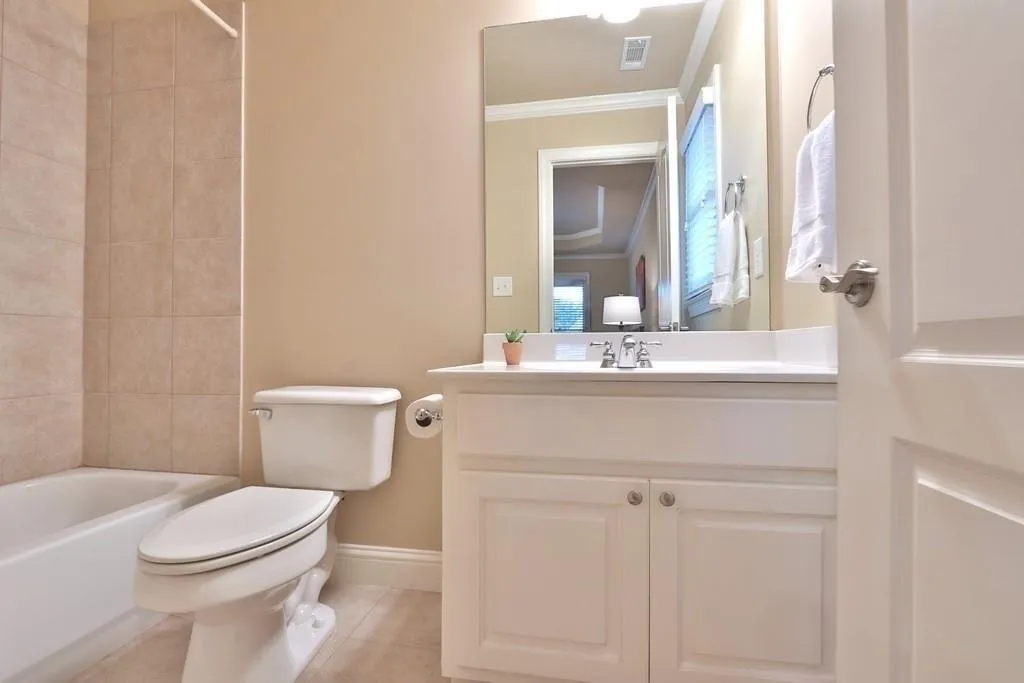 808 Stratford Court, Sandy Springs, Georgia 30350, 6 Bedrooms Bedrooms, ,6 BathroomsBathrooms,Residential,Sold,808 Stratford Court,6551437