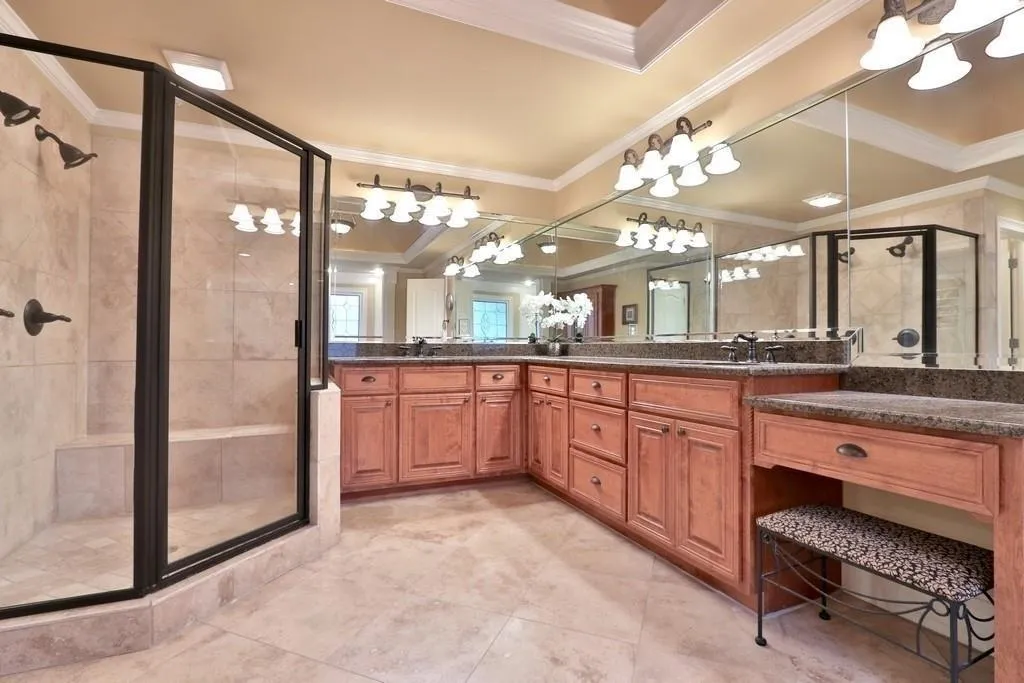 808 Stratford Court, Sandy Springs, Georgia 30350, 6 Bedrooms Bedrooms, ,6 BathroomsBathrooms,Residential,Sold,808 Stratford Court,6551437