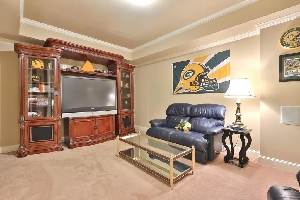 808 Stratford Court, Sandy Springs, Georgia 30350, 6 Bedrooms Bedrooms, ,6 BathroomsBathrooms,Residential,Sold,808 Stratford Court,6551437