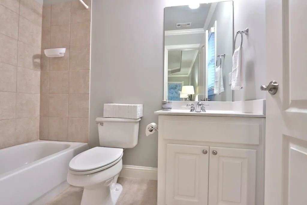 808 Stratford Court, Sandy Springs, Georgia 30350, 6 Bedrooms Bedrooms, ,6 BathroomsBathrooms,Residential,Sold,808 Stratford Court,6551437