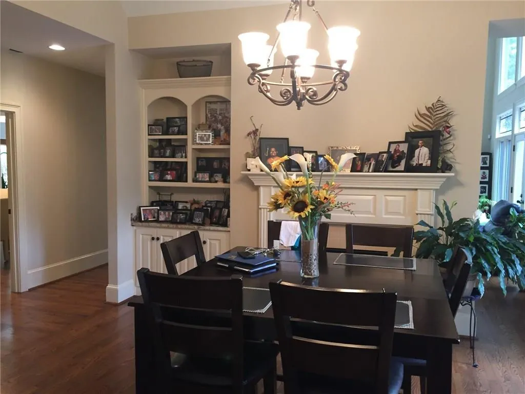 235 Gold Creek Court, Sandy Springs, Georgia 30350, 6 Bedrooms Bedrooms, ,6 BathroomsBathrooms,Residential,Sold,235 Gold Creek Court,5620784