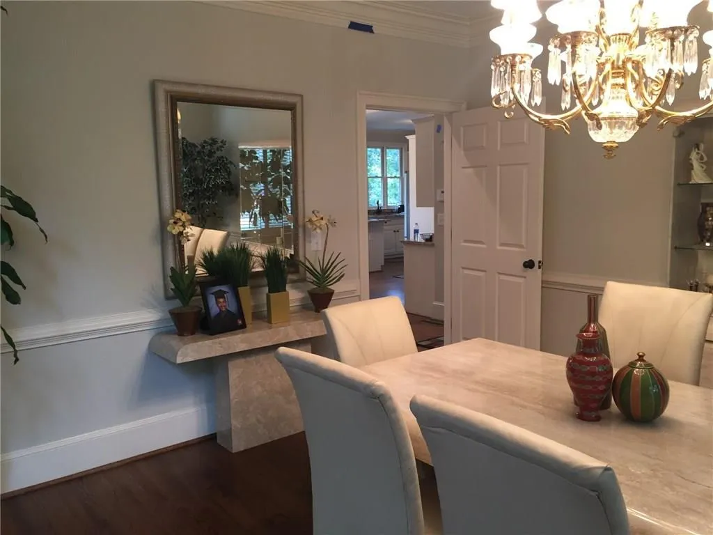 235 Gold Creek Court, Sandy Springs, Georgia 30350, 6 Bedrooms Bedrooms, ,6 BathroomsBathrooms,Residential,Sold,235 Gold Creek Court,5620784