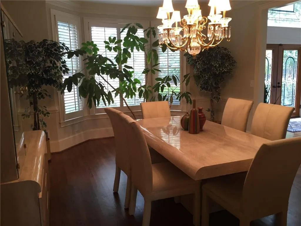 235 Gold Creek Court, Sandy Springs, Georgia 30350, 6 Bedrooms Bedrooms, ,6 BathroomsBathrooms,Residential,Sold,235 Gold Creek Court,5620784
