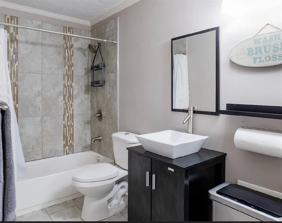 5147 Roswell Road Unit 9, Atlanta, Georgia 30342, 2 Bedrooms Bedrooms, ,1 BathroomBathrooms,Residential,Sold,5147 Roswell Road Unit 9,6988648